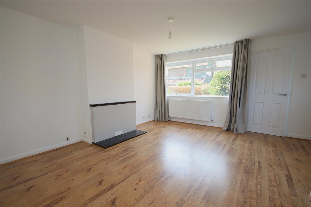 Property photo 2 of 14 Img_3840.Jpg