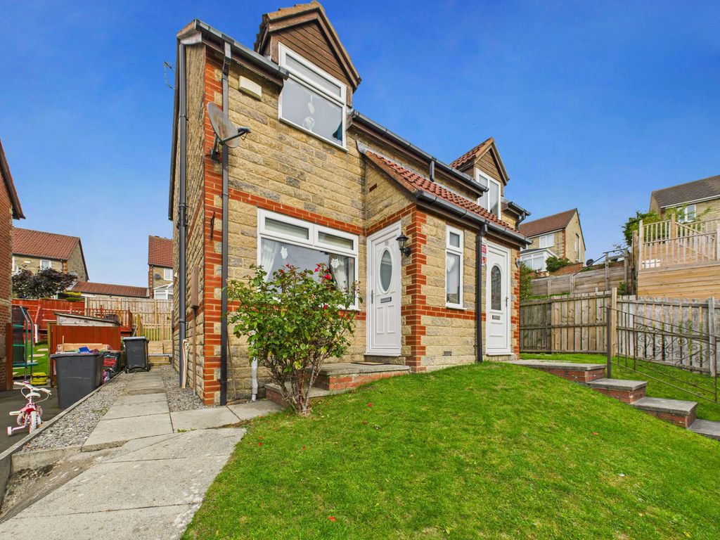 Property photo 1 of 11