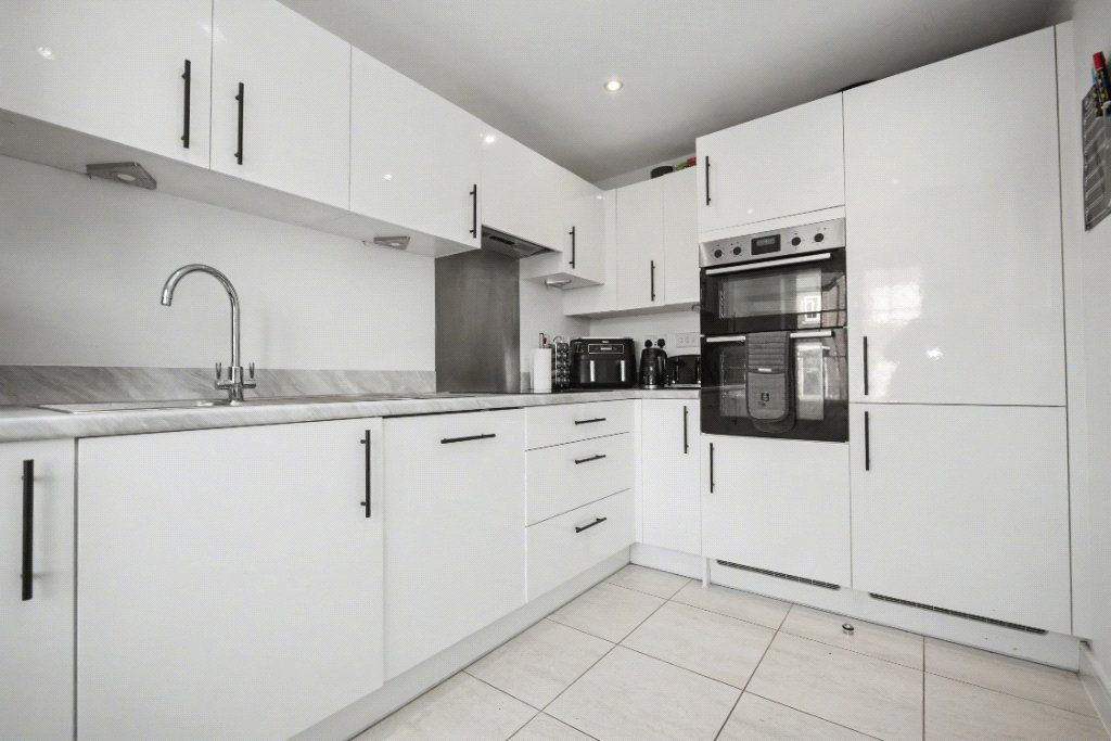 Property photo 2 of 12 Picture No. 01