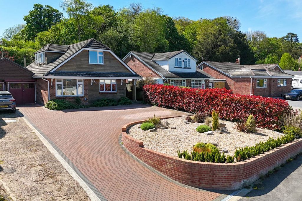 Property photo 1 of 29