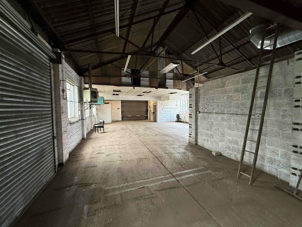 Property photo 3 of 8 Img_3942.Jpg