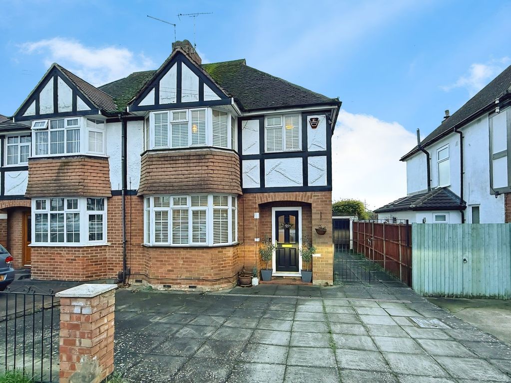 Property photo 1 of 20