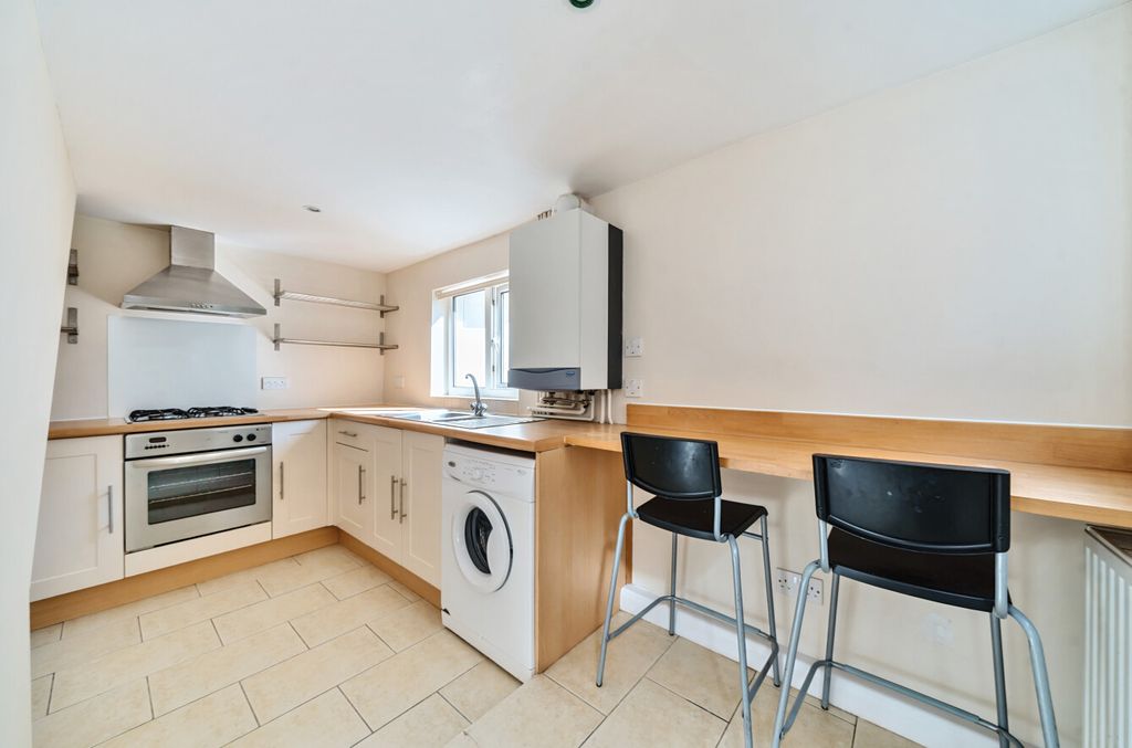 Property photo 2 of 22 1314267-19-685915...