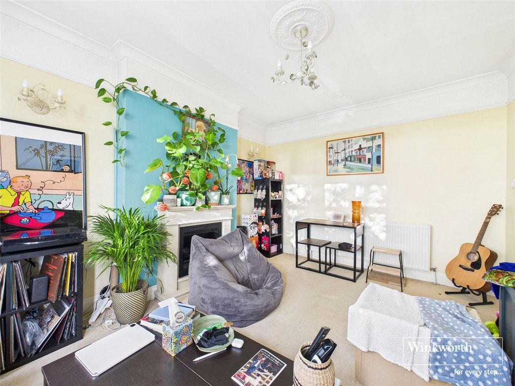 Property photo 3 of 8 Picture No. 08