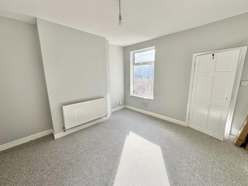 Property photo 3 of 11 4c447961-6999-460B-B83c-4Ca16B31464B.Jpeg