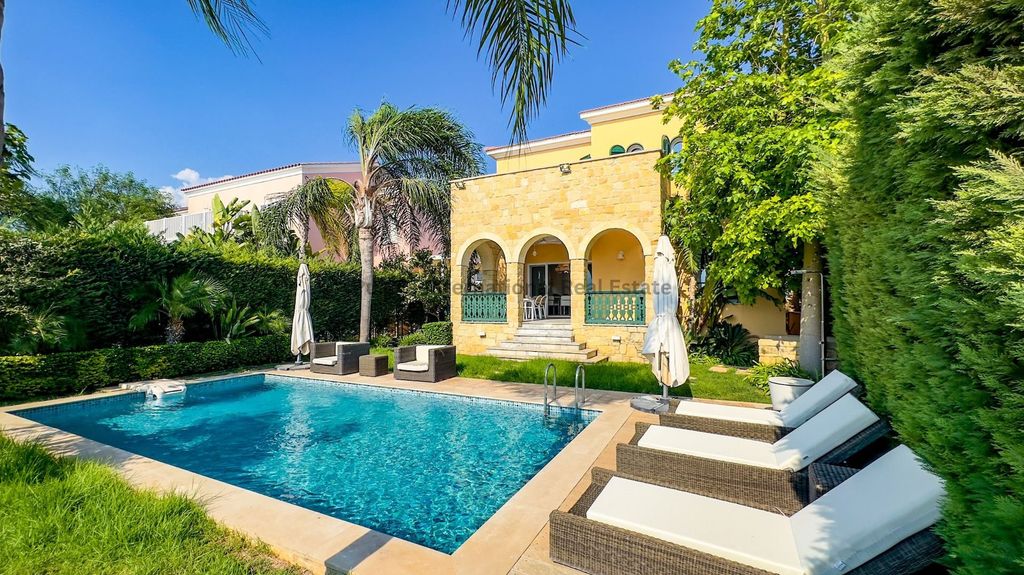 Property photo 1 of 50