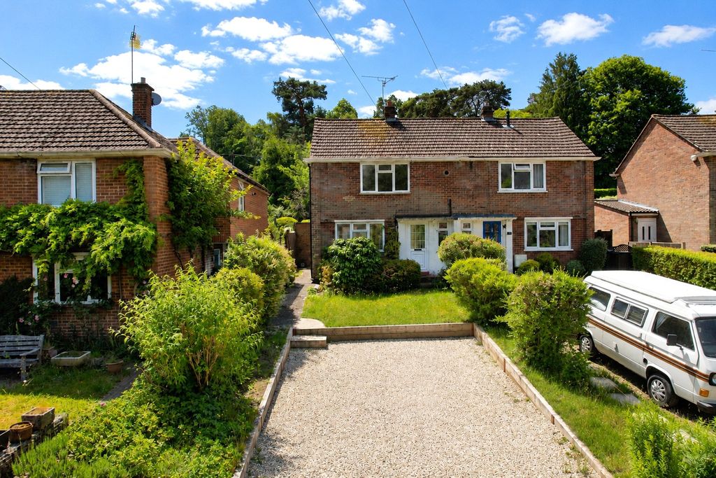 Property photo 2 of 11 Picture No. 23