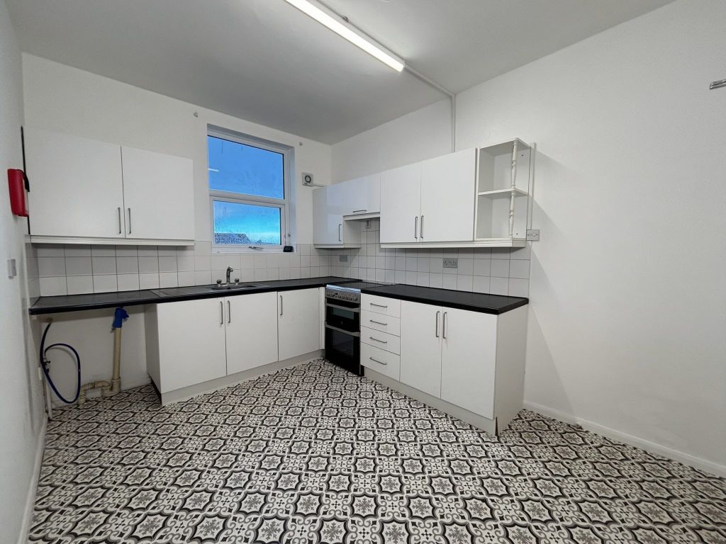 Property photo 1 of 3