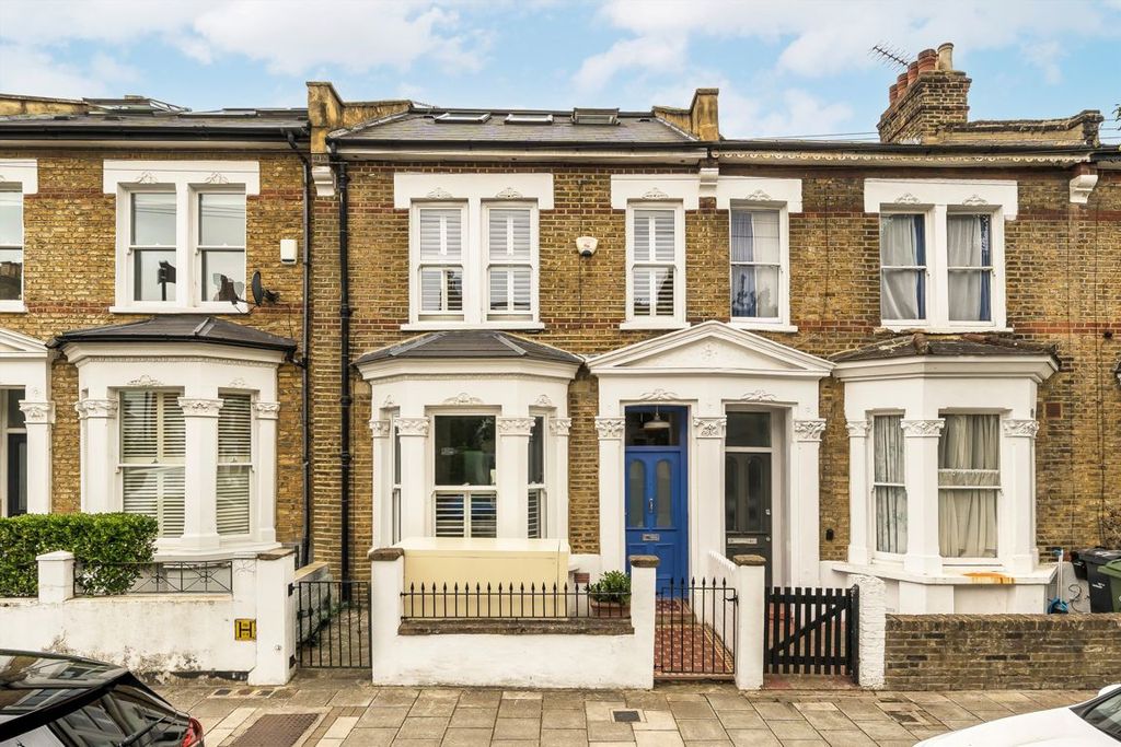 Property photo 1 of 10