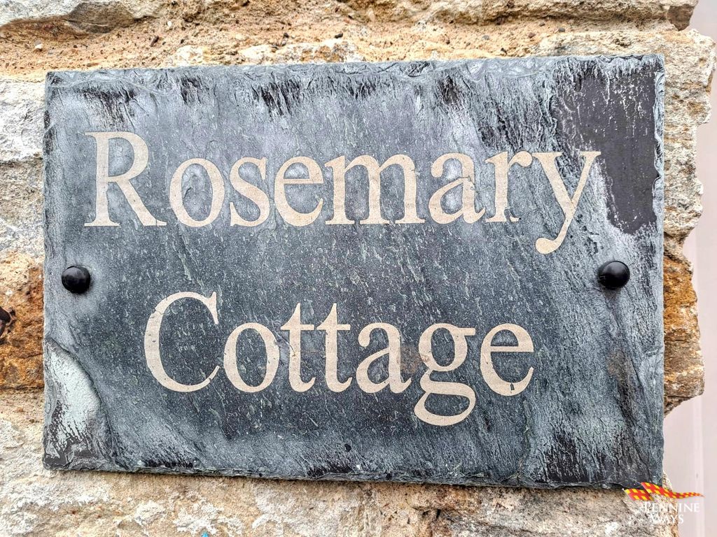 Property photo 2 of 23