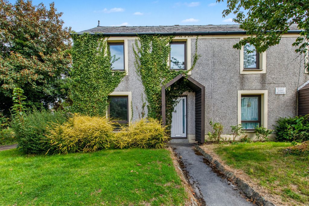 Property photo 1 of 18 12 Bath Mill Square, Lancaster, Lancashire, La1 3Qg