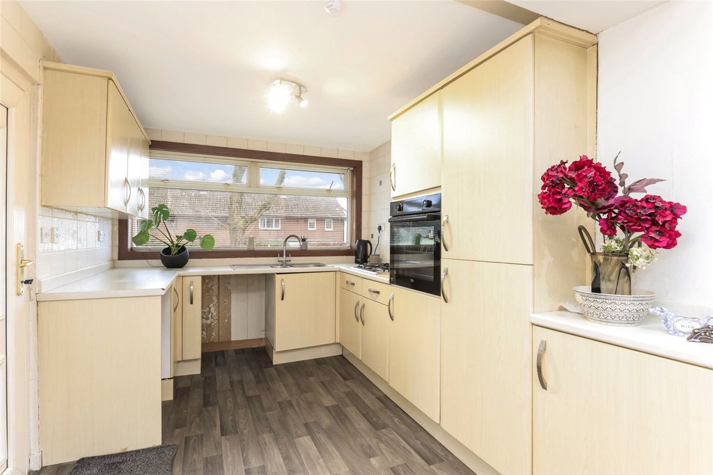 Property photo 3 of 21 Picture No. 08