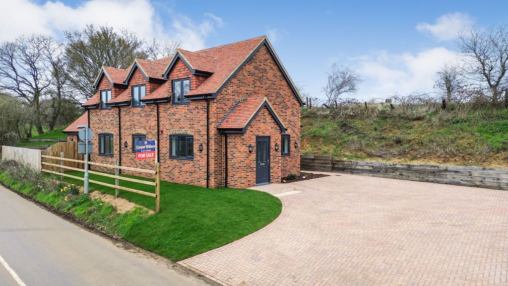 Property photo 1 of 25 Front