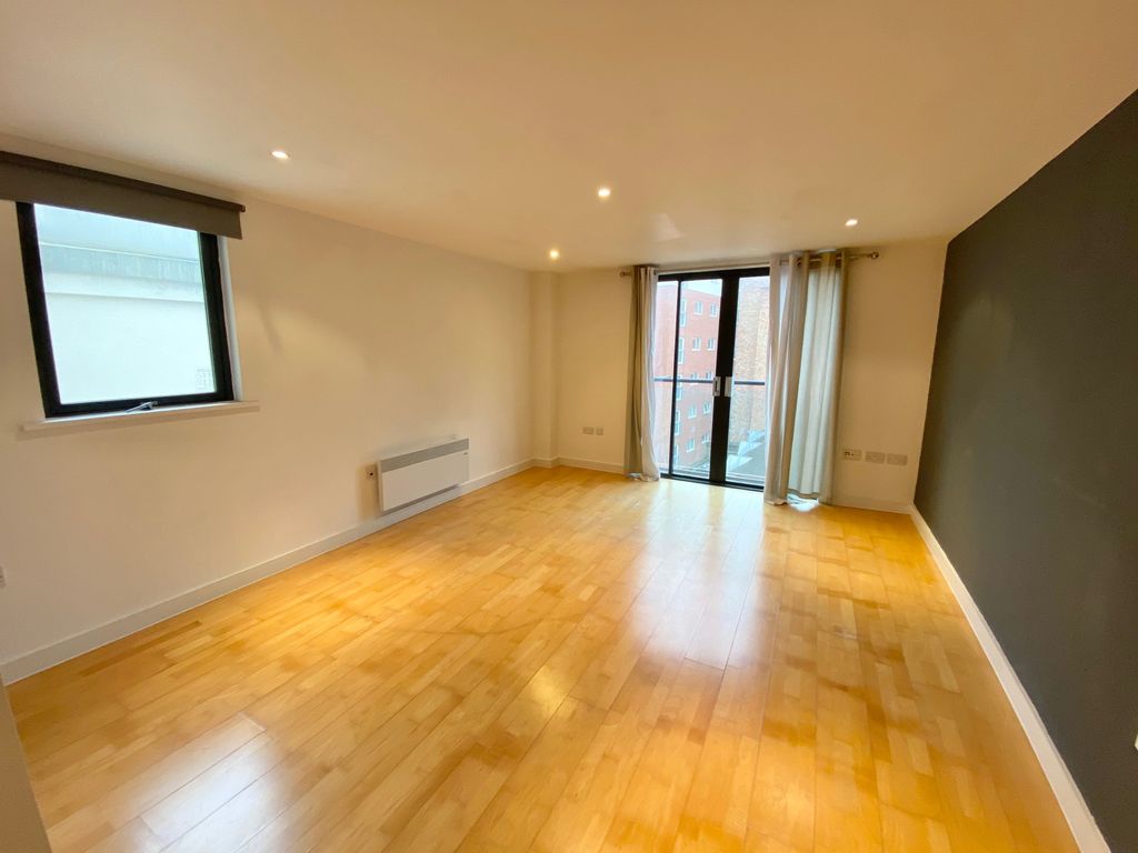 Property photo 3 of 9