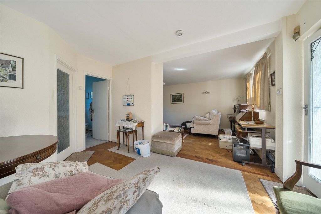 Property photo 3 of 19 Picture No. 15