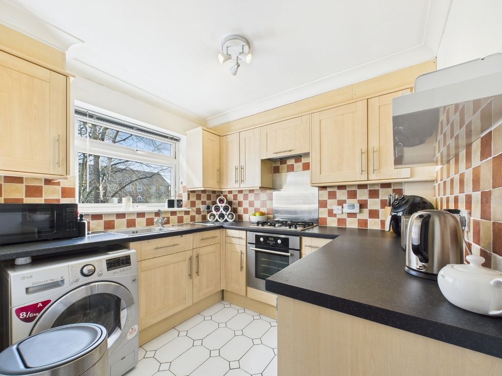 Property photo 3 of 10 3469073