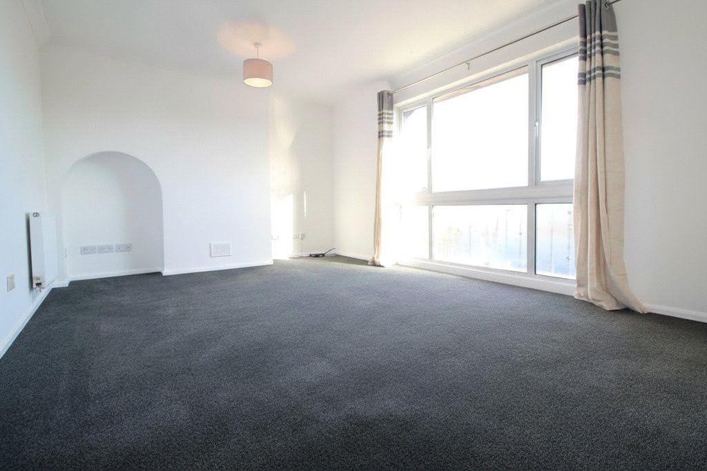 Property photo 3 of 7 Picture No. 18