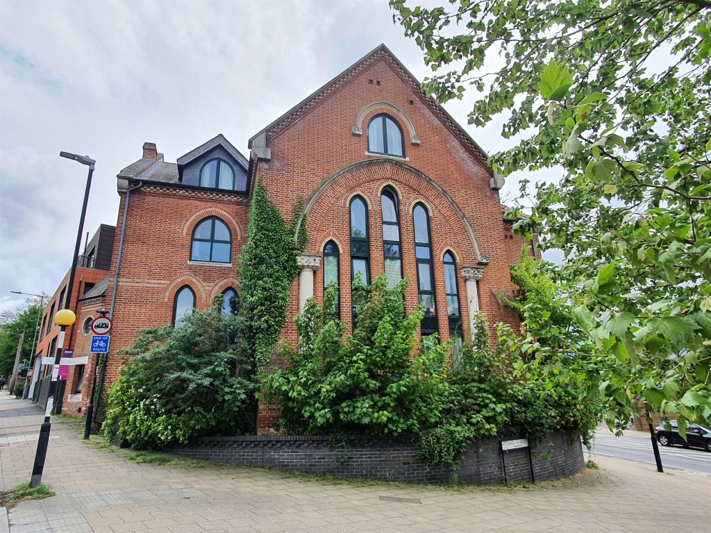 Property photo 1 of 7