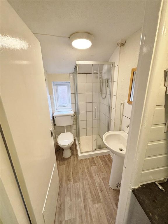 Property photo 2 of 5 Shower Room