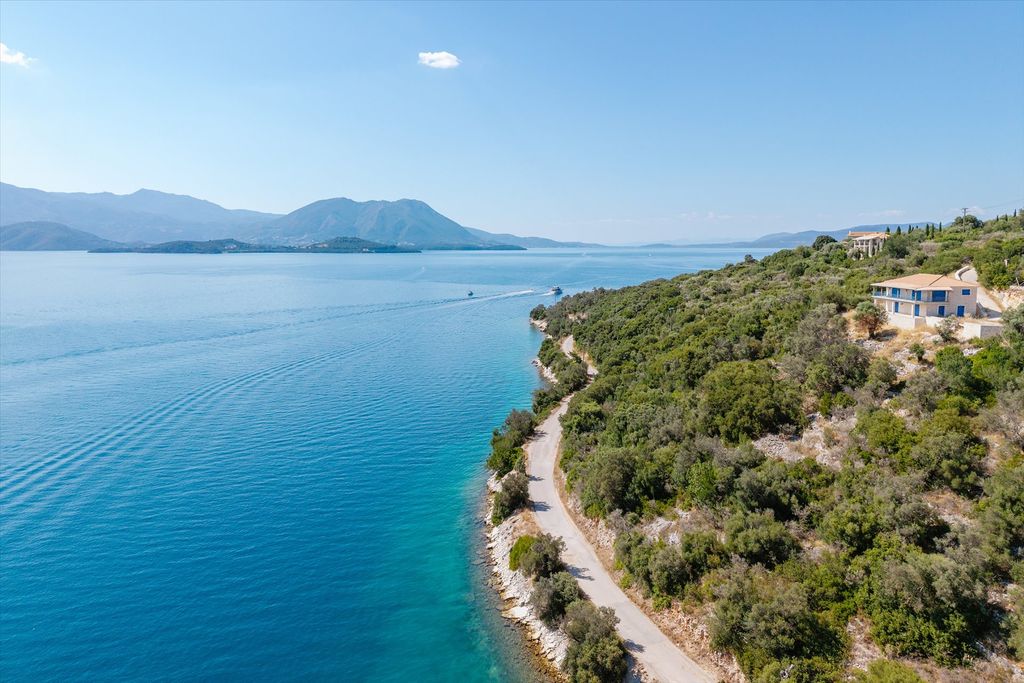 Property photo 1 of 10 Plot With Panoramic Sea Views