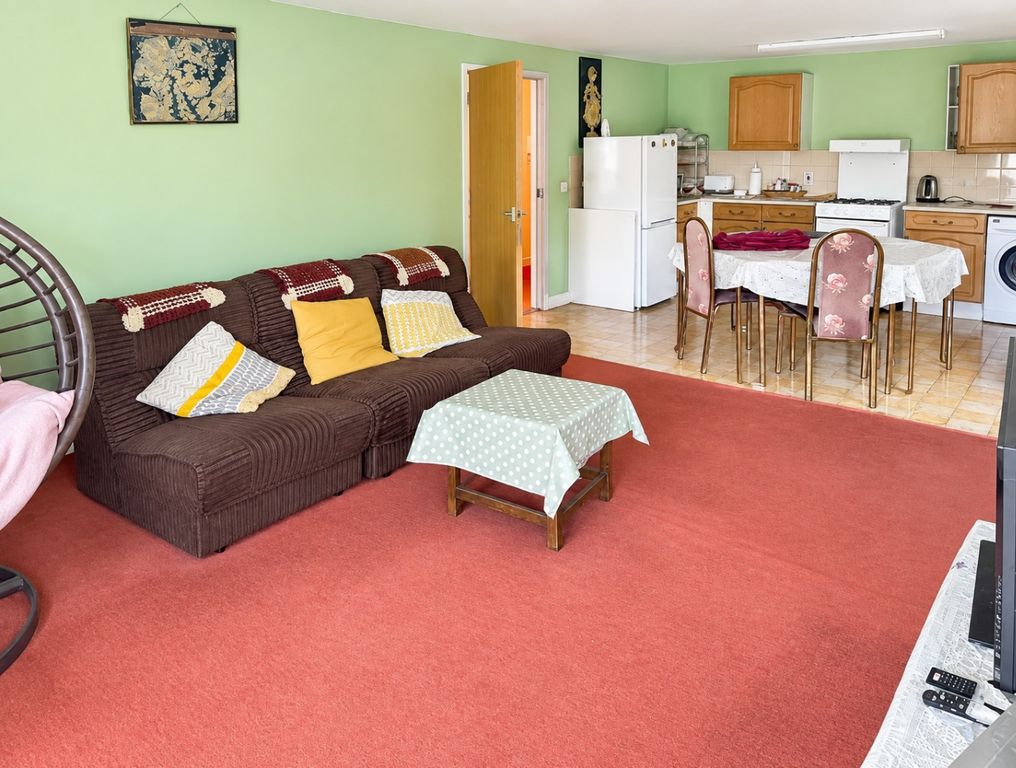 Property photo 2 of 9 5089442