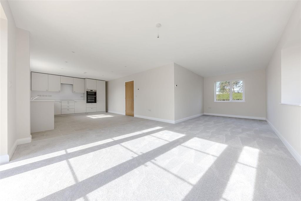 Property photo 3 of 24 Ba-5.Jpg