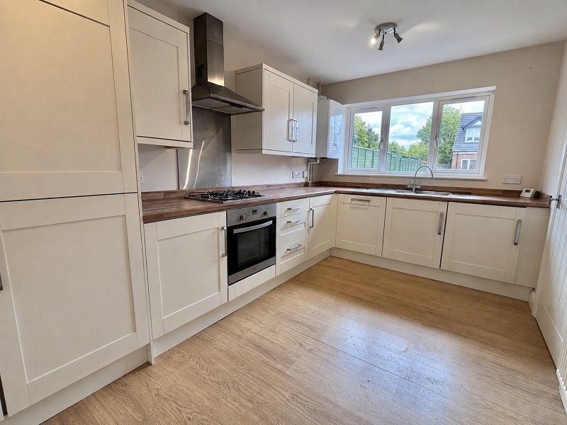 Property photo 2 of 9 Kitchen-Diner