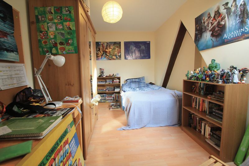 Property photo 1 of 15 Photo 13