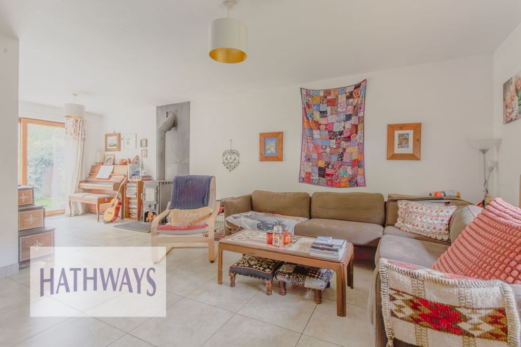 Additional image 7 of 3 bed detached house for salePrimrose Court, Ty Canol NP44