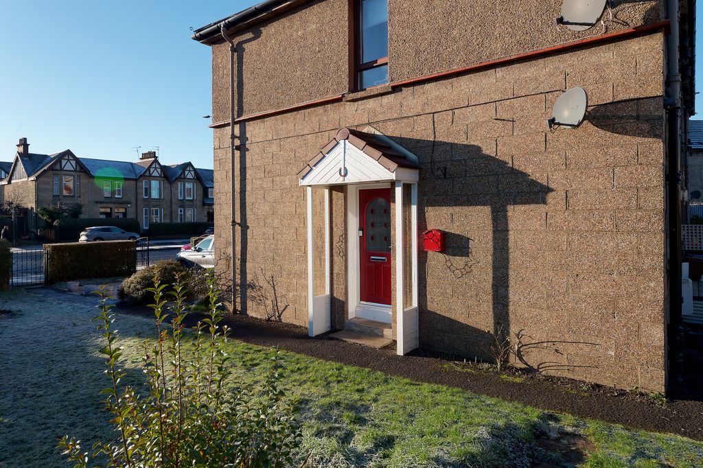 Property photo 2 of 16 Property Image 2