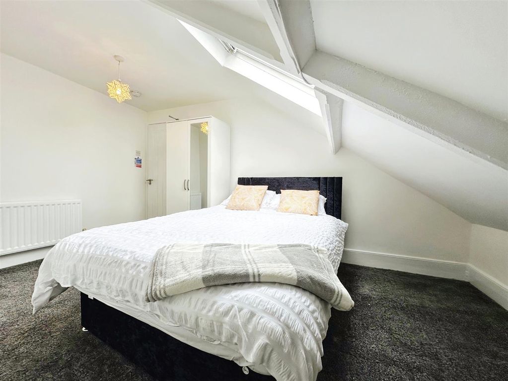 Property photo 2 of 11 Image00027.Jpeg