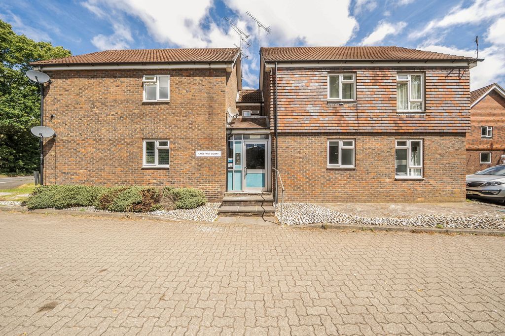 Property photo 1 of 10