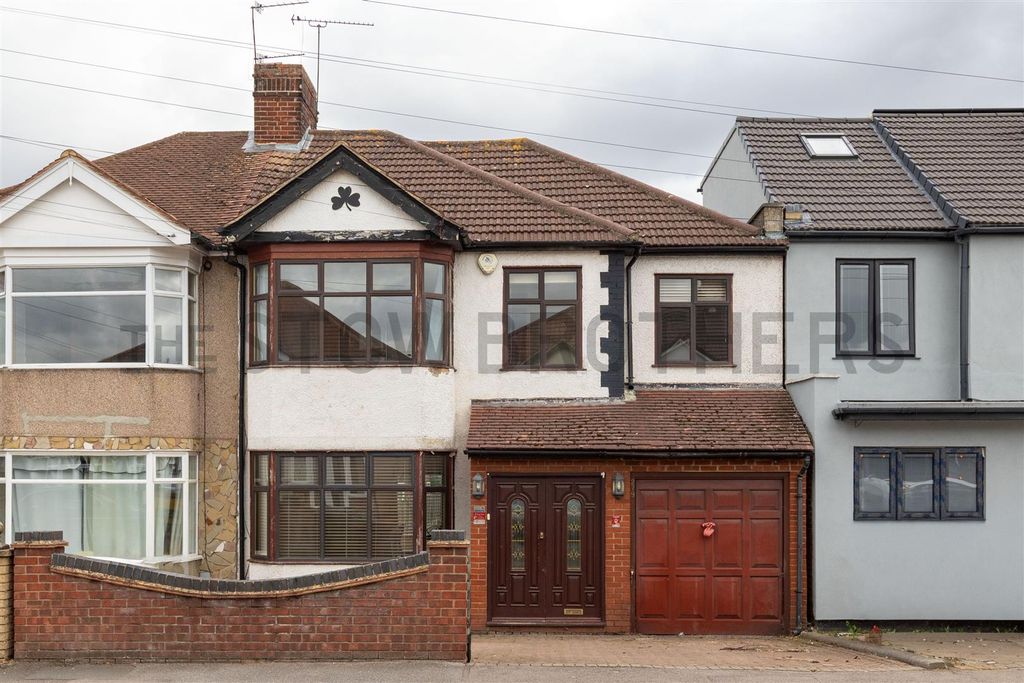 Property photo 1 of 39