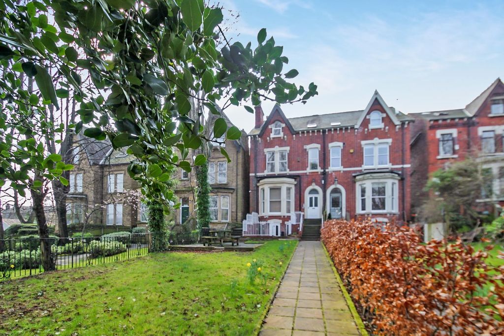 Property photo 1 of 8 0 General