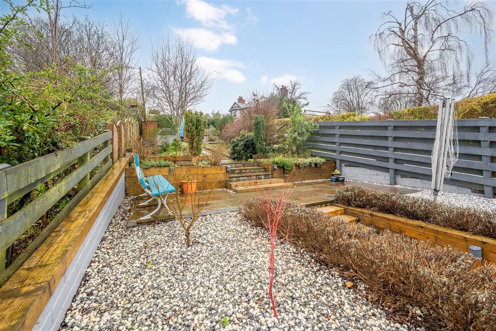 Additional image 33 of 3 bed property for saleWilson Street, Perth PH2