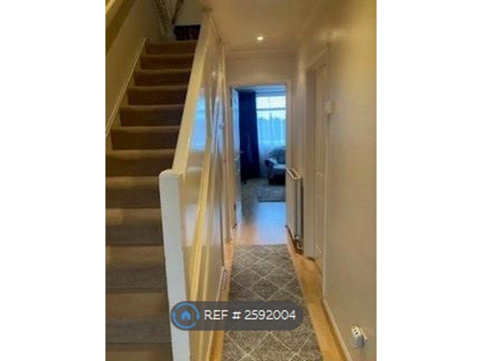 Property photo 3 of 9 Stairs