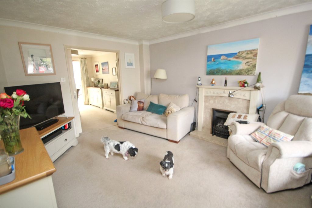 Property photo 3 of 15 Picture No. 14