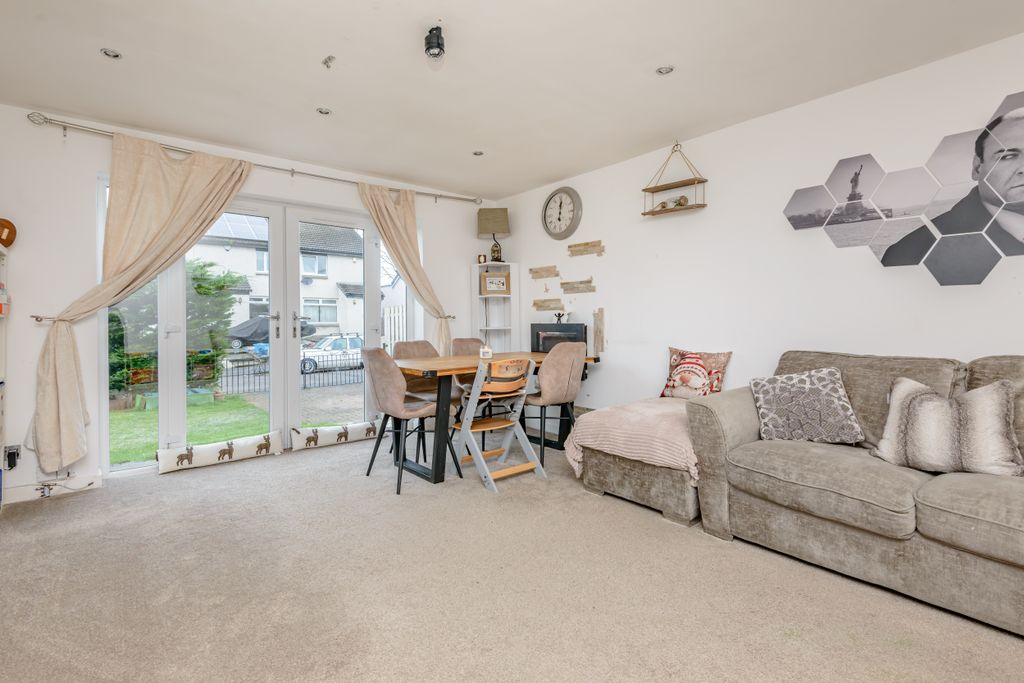 Property photo 2 of 19 Property Image 2