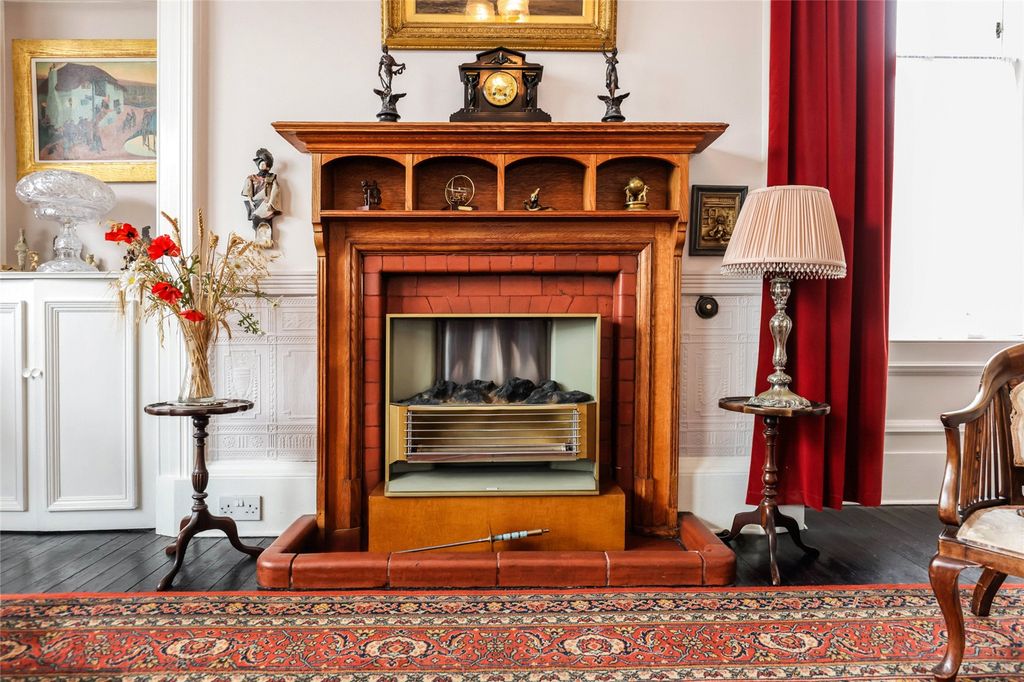 Property photo 3 of 23 Picture No. 19