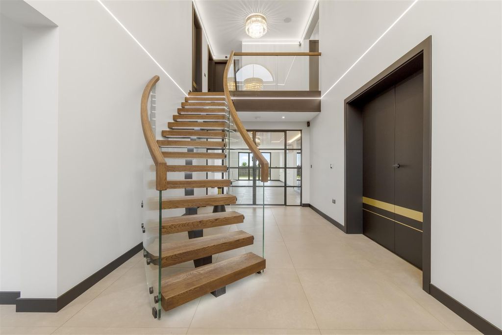 Property photo 3 of 28 Wil_4476-Hdr.Jpg