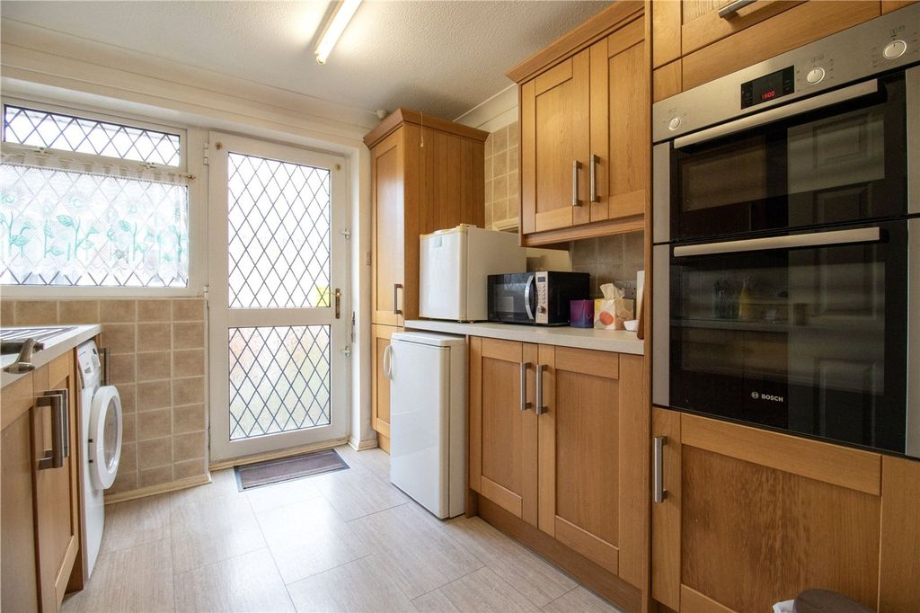 Property photo 2 of 15 Picture No. 03