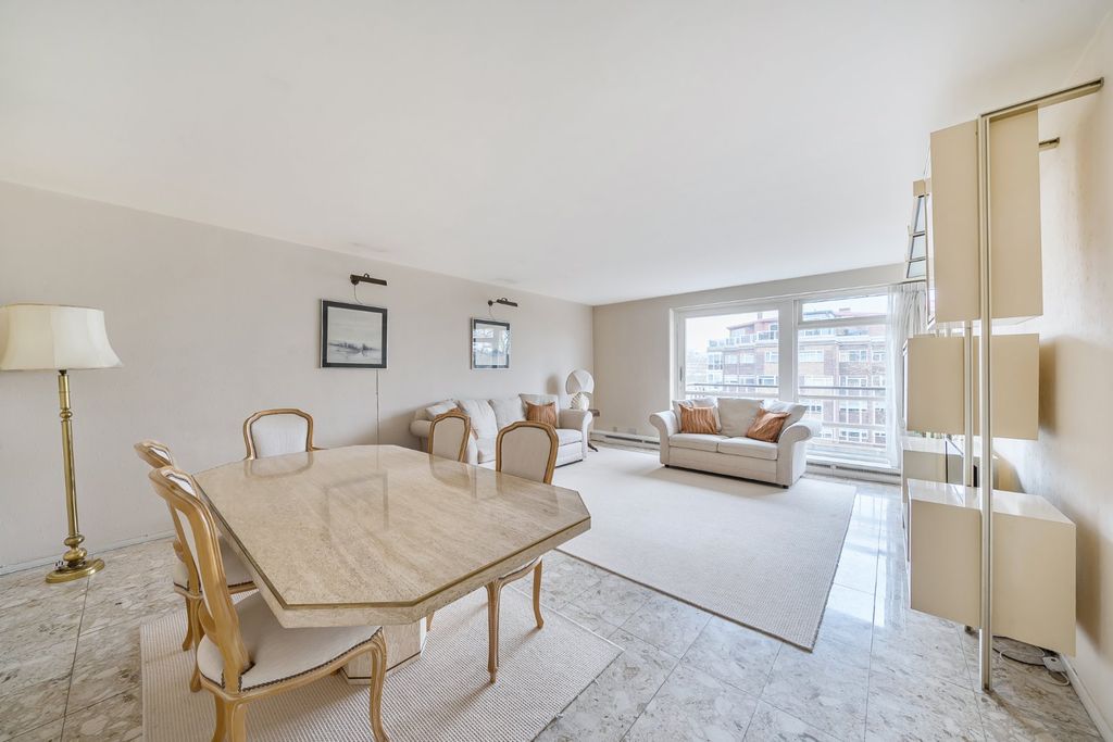 Property photo 1 of 12 Picture No. 23