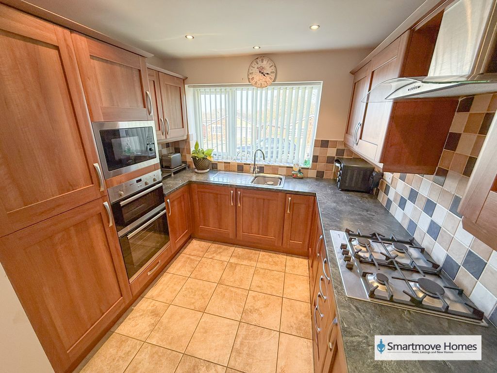 Property photo 3 of 12 Img_8466