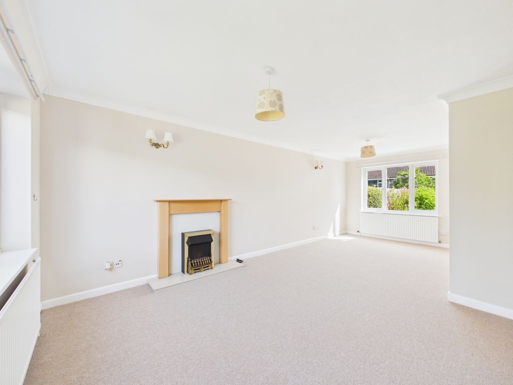 Property photo 3 of 21 Photo 26
