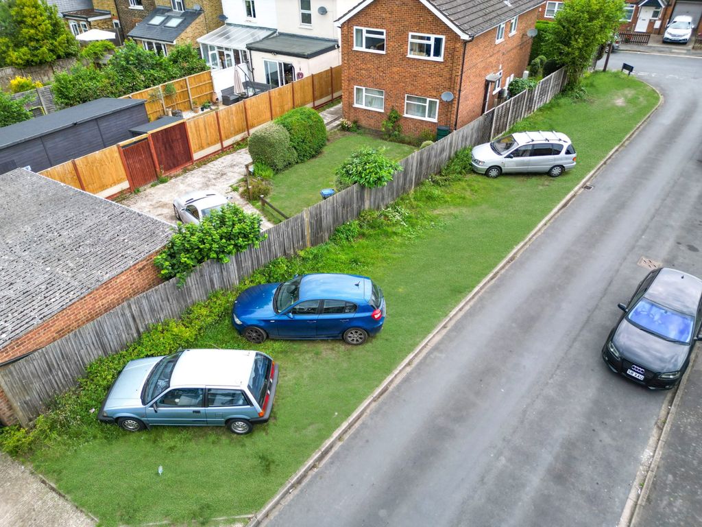 Property photo 1 of 3 Picture No. 01