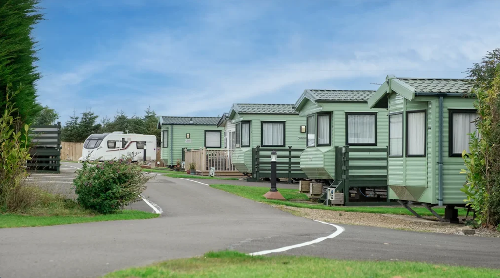 Property photo 1 of 2