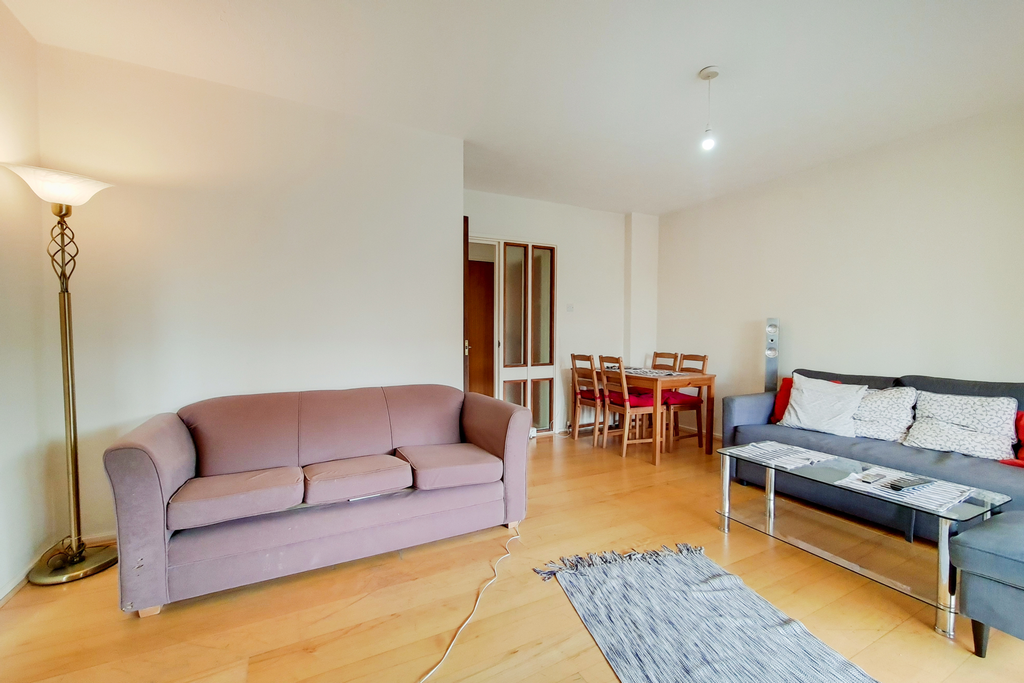 Property photo 3 of 12