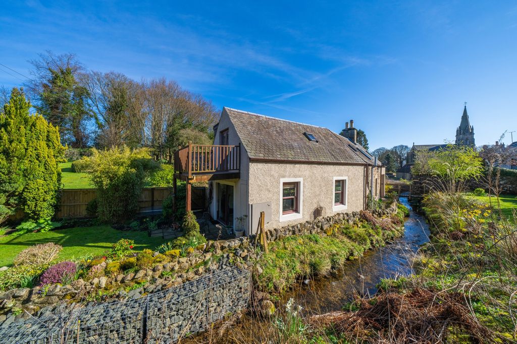 Property photo 1 of 31 Photo 2