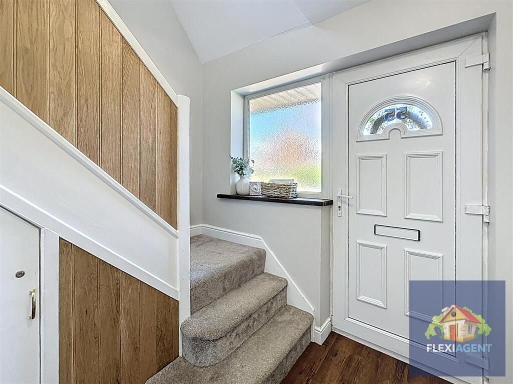 Property photo 2 of 31 4263242