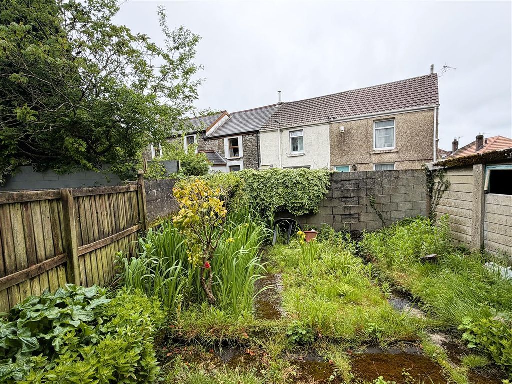 Property photo 2 of 12 Rear Garden.Jpeg